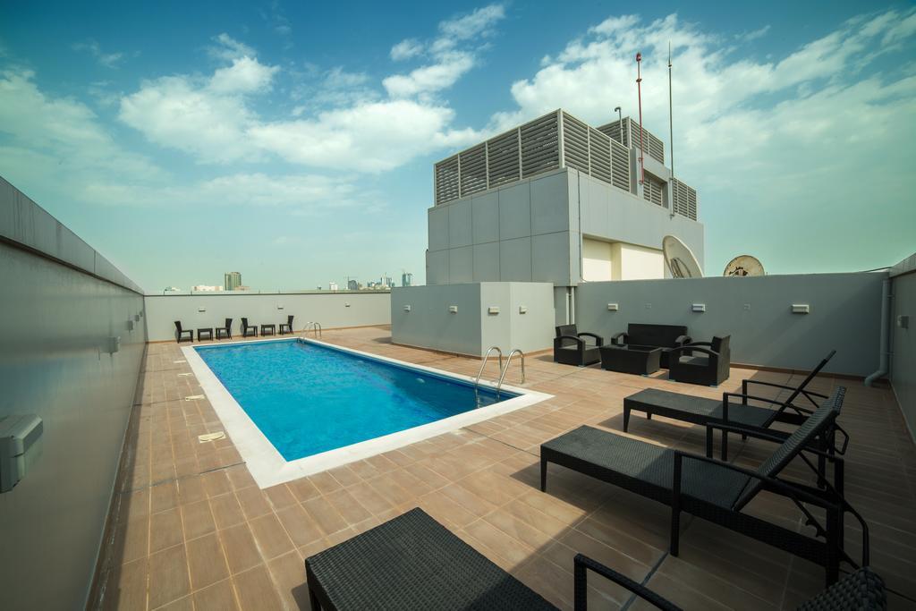 Golden Rose Luxury Suites มานามา ภายนอก รูปภาพ