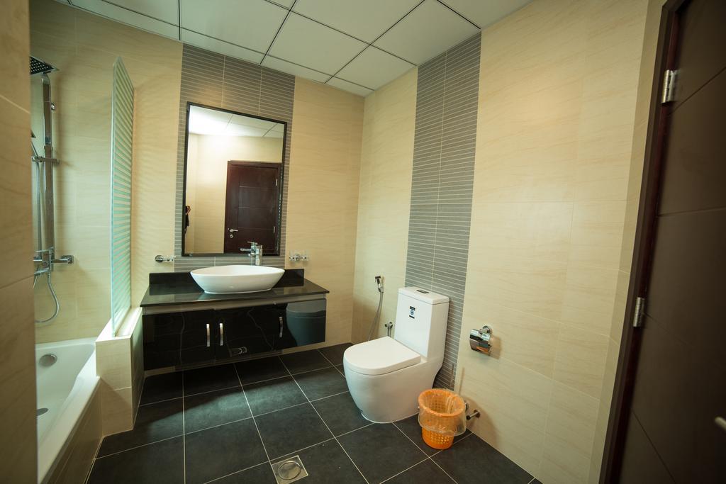 Golden Rose Luxury Suites มานามา ภายนอก รูปภาพ