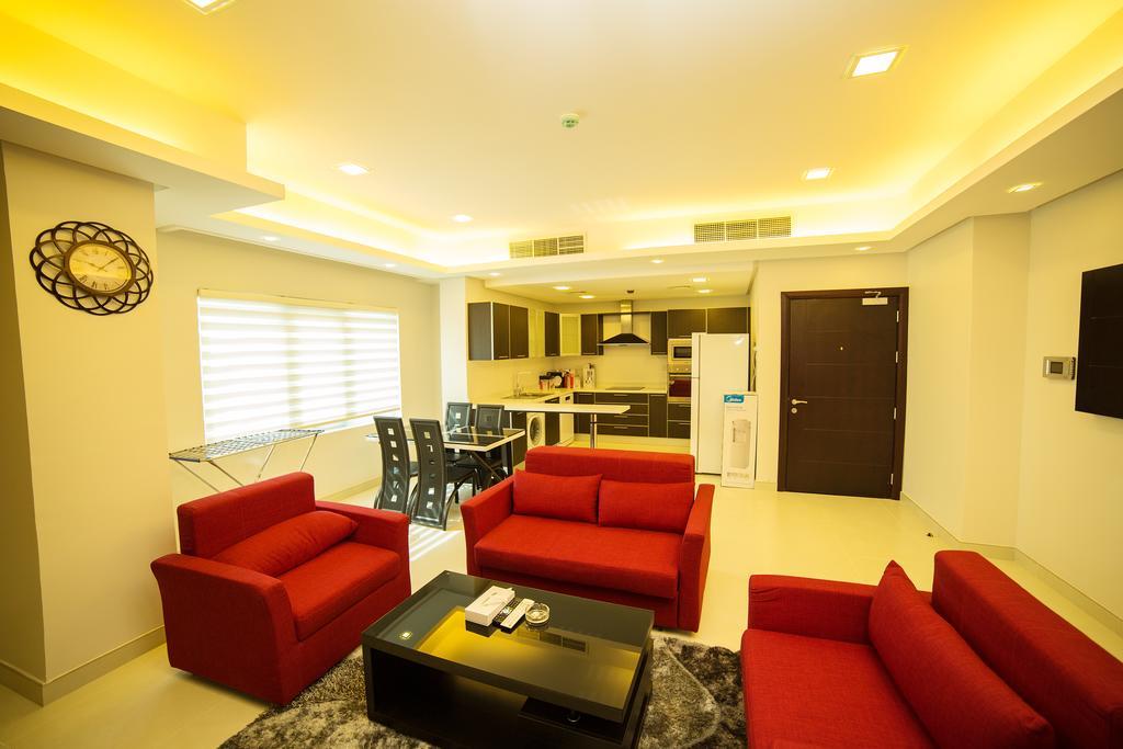 Golden Rose Luxury Suites มานามา ภายนอก รูปภาพ