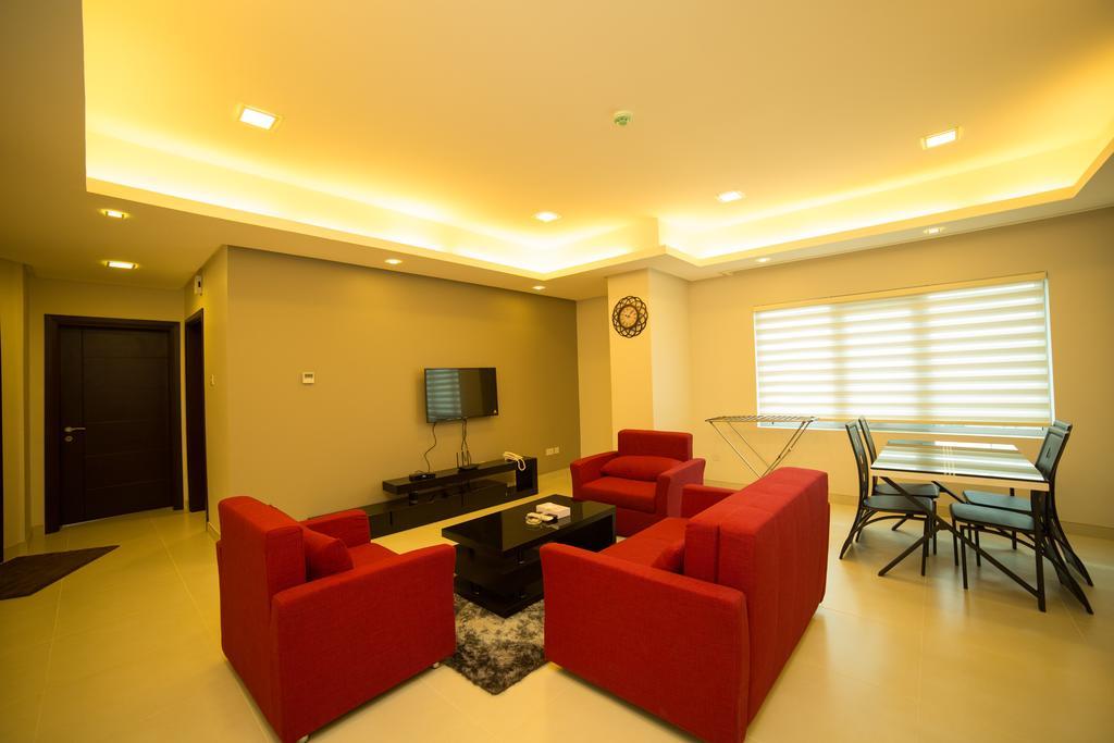 Golden Rose Luxury Suites มานามา ภายนอก รูปภาพ