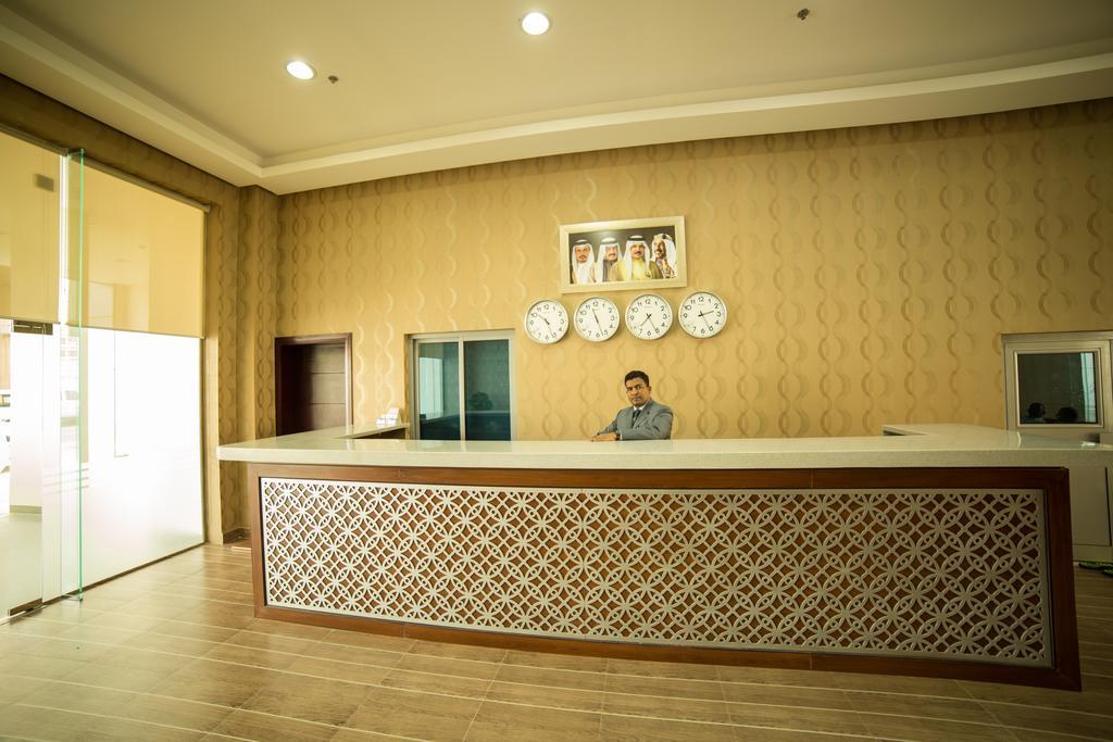 Golden Rose Luxury Suites มานามา ภายนอก รูปภาพ