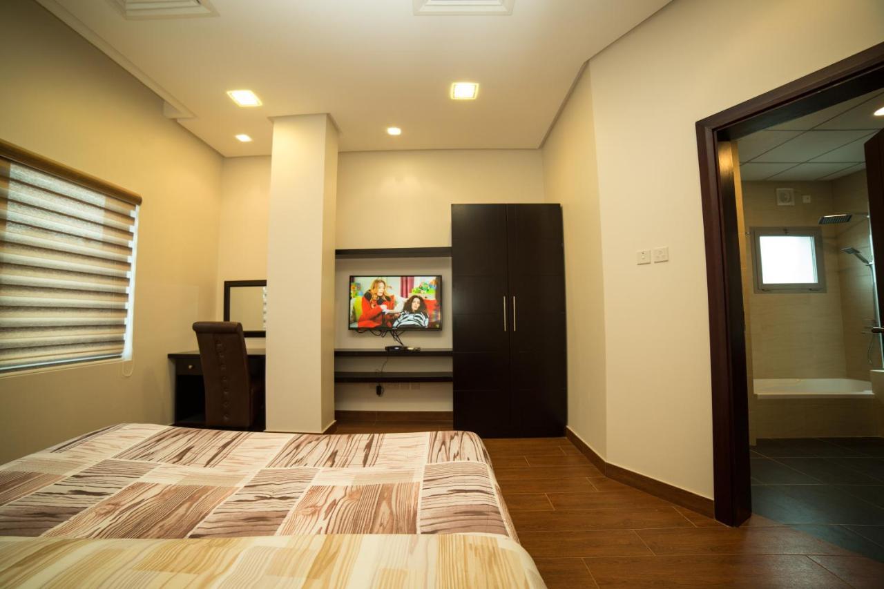 Golden Rose Luxury Suites มานามา ภายนอก รูปภาพ
