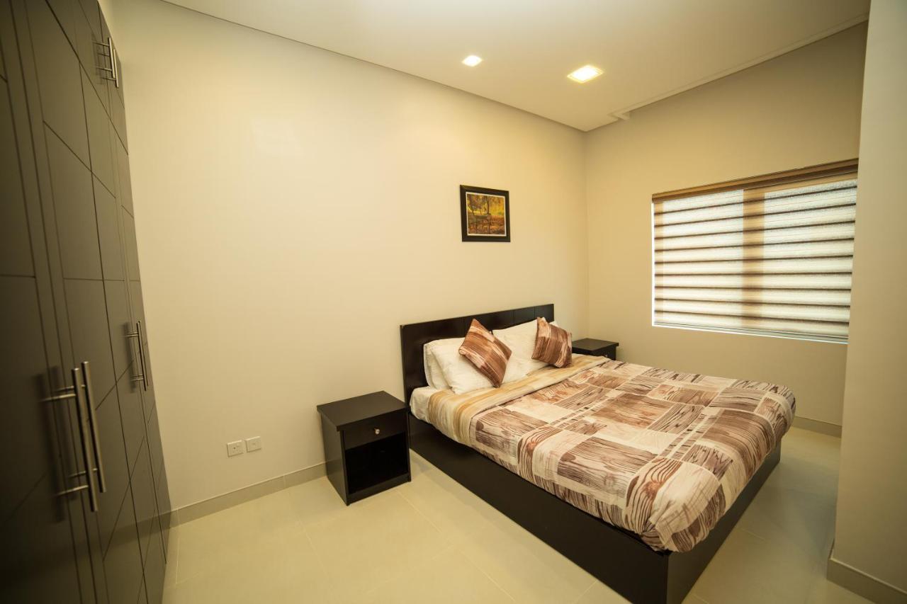 Golden Rose Luxury Suites มานามา ภายนอก รูปภาพ